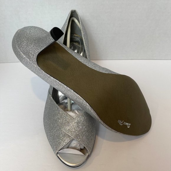 Easy Street - Alive @5 - Ravish Pump - Silver Glitter - Size 9 W - New in Box - Picture 4 of 12